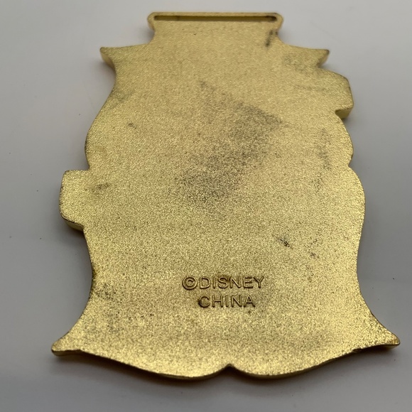 RARE Disney Beauty & The Beast Lumiere's Inaugural 2 Course Challenge 2016 Medal - Picture 8 of 13